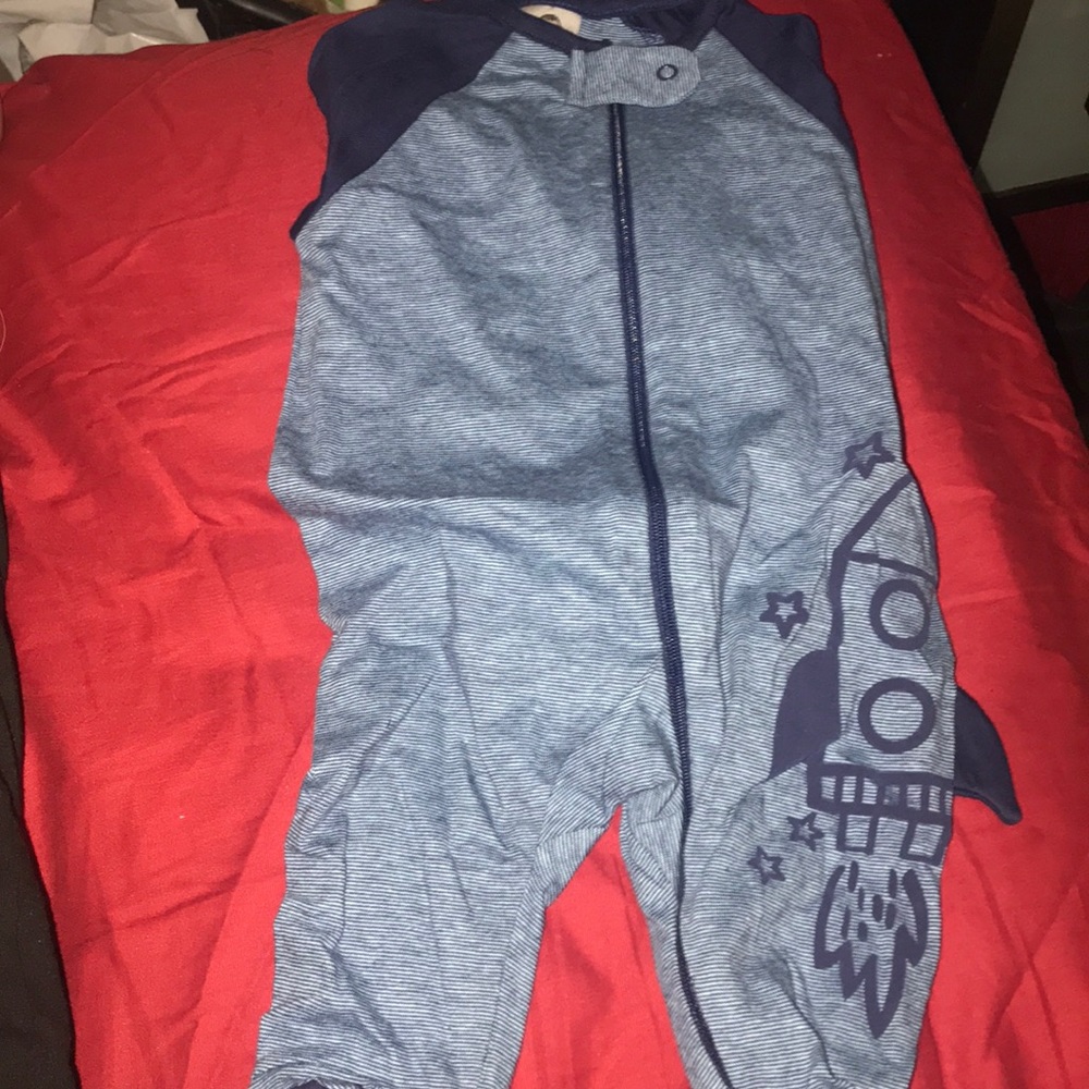 Baby clothes